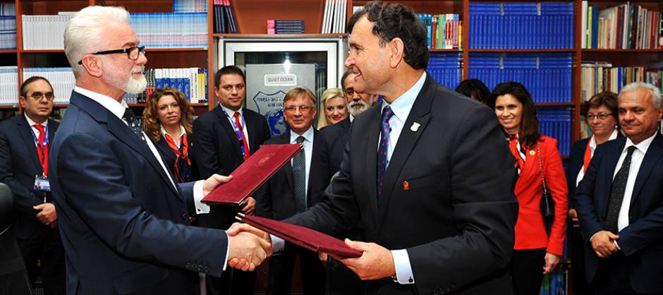 COOPERATION AGREEMENTS SIGNED BETWEEEN UNIVERSITY OF TOURISM AND MANAGEMENT IN SKOPJE AND POPE JOHN II STATE SCHOOLD OF HIGHER EDUCATION IN BIALA PODLASKA, POLAND
